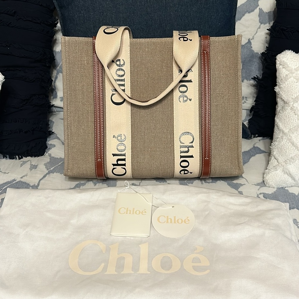 Chloe Medium Woody Tote